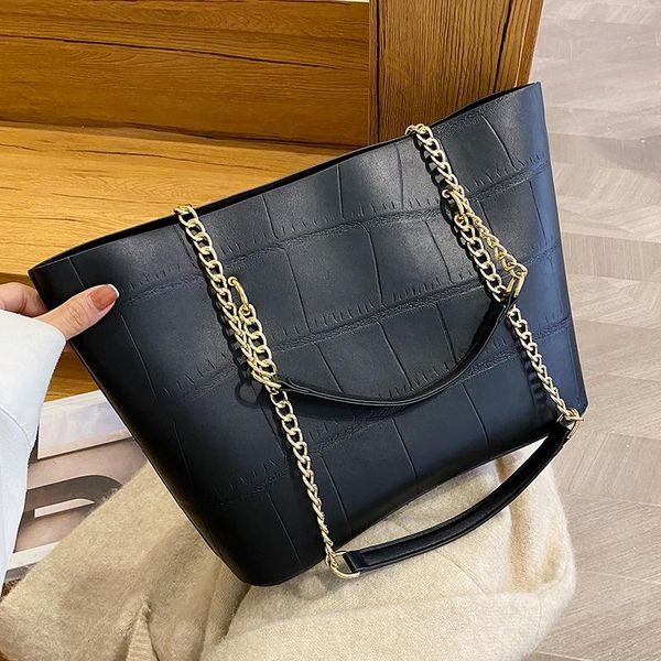evening bags designer stone pattern pu leather shoulder for women 2021 high capacity handbags travel luxury large shopper shopping purse
evening bags designer stone pattern pu leather shoulder for women 2021 high capacity handbags travel luxury large shopper shopping purse