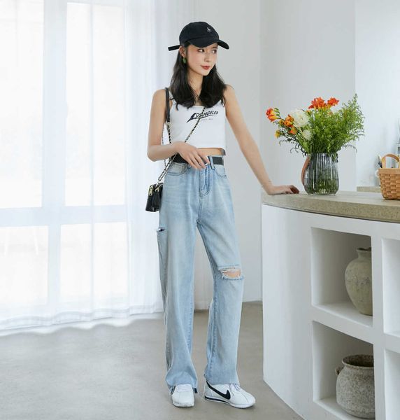 spring and 163# summer wide leg pants women's trousers with holes jeans loose thin elegant floor, Blue
spring and 163# summer wide leg pants women's trousers with holes jeans loose thin elegant floor, Blue