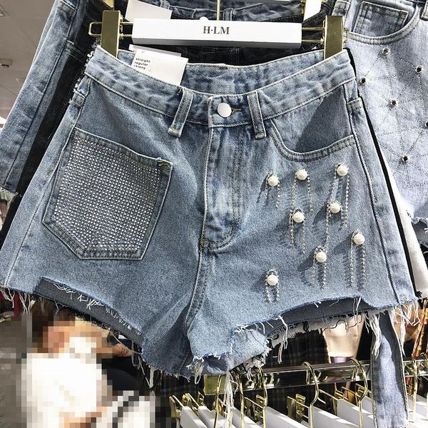summer denim shorts womans drill nail beads jeans women korean holes wide legs short h097 women's, White;black
summer denim shorts womans drill nail beads jeans women korean holes wide legs short h097 women's, White;black