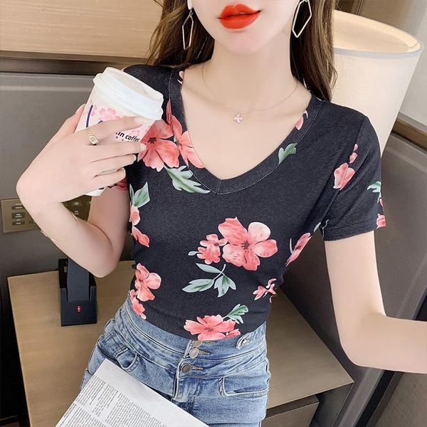 women's t-shirt 2021 daily ladies tees shirt fashion casual flower print t summer v-neck short sleeve slim cotton, White
women's t-shirt 2021 daily ladies tees shirt fashion casual flower print t summer v-neck short sleeve slim cotton, White