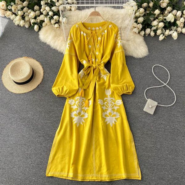 casual dresses vintage women black/yellow/white embroidered long dress indie folk puff sleeve o-neck drawstring maxi robe female autumn 2021, Black;gray
casual dresses vintage women black/yellow/white embroidered long dress indie folk puff sleeve o-neck drawstring maxi robe female autumn 2021, Black;gray