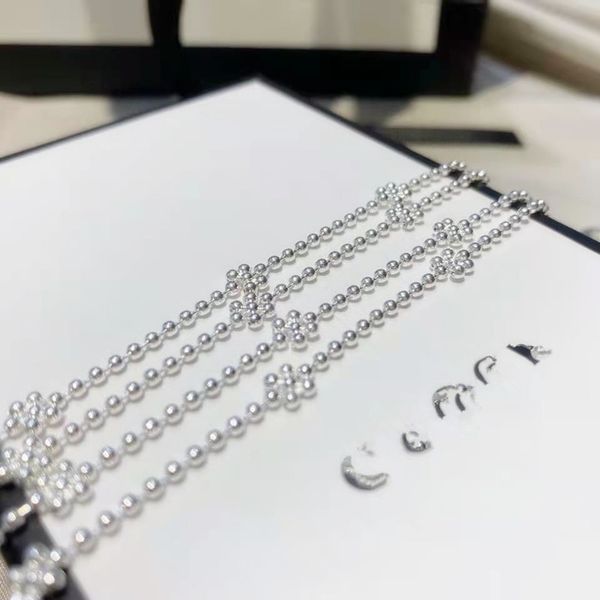 s925 silver double three-dimensional pendant snowflake necklace couple's same clavicle chain
s925 silver double three-dimensional pendant snowflake necklace couple's same clavicle chain