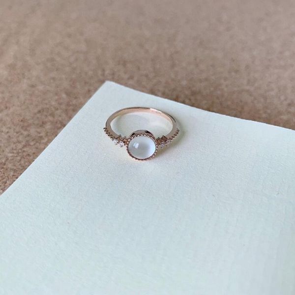 cluster rings original natural high chalcedony egg round opening adjustable ring elegant charm creative retro female silver jewelry, Golden;silver
cluster rings original natural high chalcedony egg round opening adjustable ring elegant charm creative retro female silver jewelry, Golden;silver
