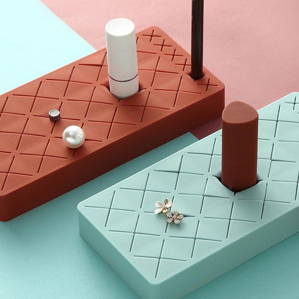 storage boxes & bins 24 grid silicone lipstick organizer box makeup rack cosmetic display stand make up brush eyebrow pencil holder
storage boxes & bins 24 grid silicone lipstick organizer box makeup rack cosmetic display stand make up brush eyebrow pencil holder