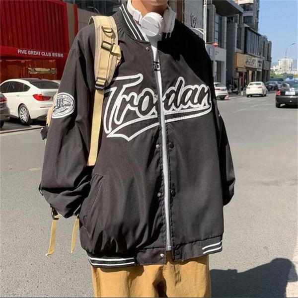 men's jackets fashion preppy style baseball uniform girl/youth stand collar letter embroidery single-breasted long sleeve loose bomber, Black;brown
men's jackets fashion preppy style baseball uniform girl/youth stand collar letter embroidery single-breasted long sleeve loose bomber, Black;brown