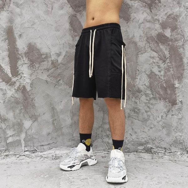 men's shorts rainbowtouches men trending solid color strappy sweatpants with large pockets high street loose hip-hop casual shorst, White;black
men's shorts rainbowtouches men trending solid color strappy sweatpants with large pockets high street loose hip-hop casual shorst, White;black