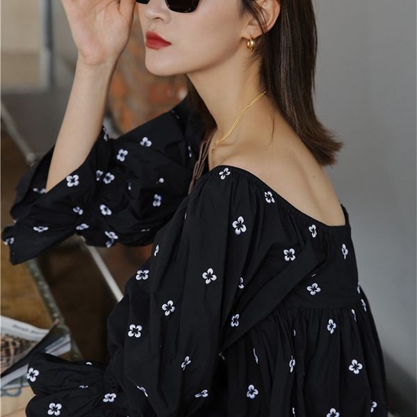 casual dresses black floral embroidered short sleeve square neck loose summer mini women korean fashion clothing gki8, Black;gray
casual dresses black floral embroidered short sleeve square neck loose summer mini women korean fashion clothing gki8, Black;gray
