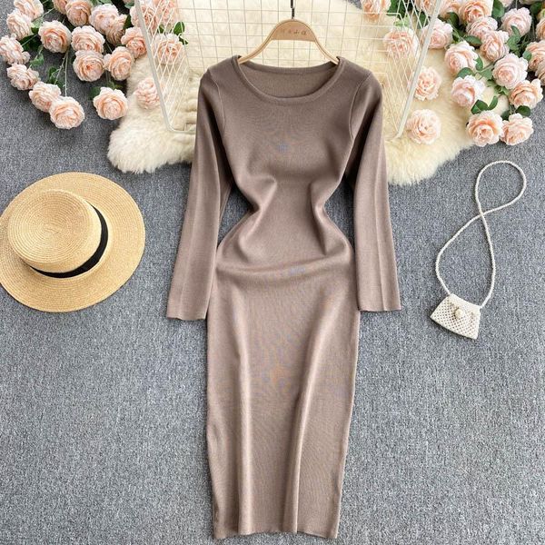 casual dresses 2021 autumn vestidos female round neck simple pure color slim knit midi base skirt kk493, Black;gray
casual dresses 2021 autumn vestidos female round neck simple pure color slim knit midi base skirt kk493, Black;gray