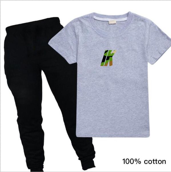 summer designers clothes kids clothing sets short-sleeved t-shirt + shorts round neck two-piece sportswear for boys and girls printing, White
summer designers clothes kids clothing sets short-sleeved t-shirt + shorts round neck two-piece sportswear for boys and girls printing, White