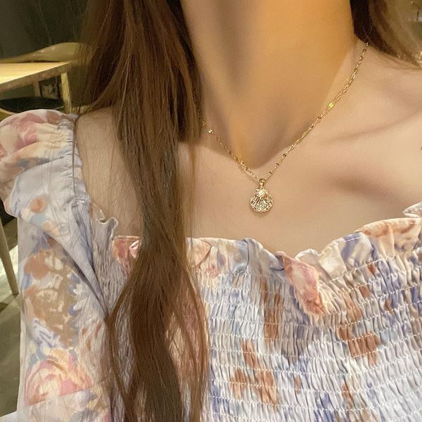 chains retro style fan-shaped shell necklace women's clavicle chain chaowang red minority high level design feeling french, Silver
chains retro style fan-shaped shell necklace women's clavicle chain chaowang red minority high level design feeling french, Silver