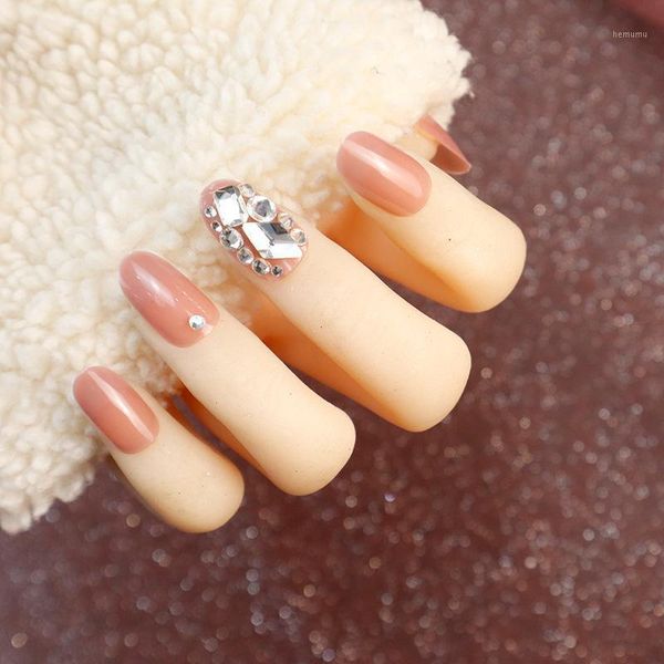 24pcs/box full rhinestone fake nails potherapy patch wearable summer pink false nail short cover wedding1, Red;gold
24pcs/box full rhinestone fake nails potherapy patch wearable summer pink false nail short cover wedding1, Red;gold
