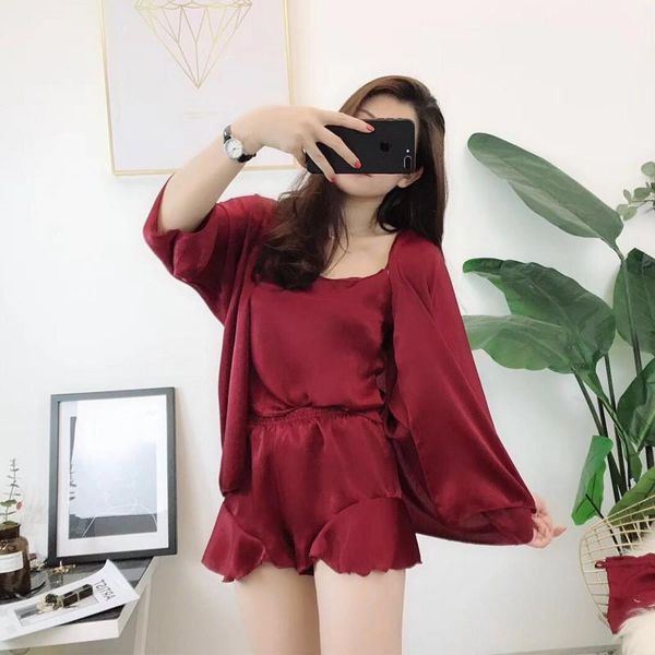 summer pajamas silk shorts three-piece suit korean maiden homewear cool and thin sleepwear women's, Black;red
summer pajamas silk shorts three-piece suit korean maiden homewear cool and thin sleepwear women's, Black;red