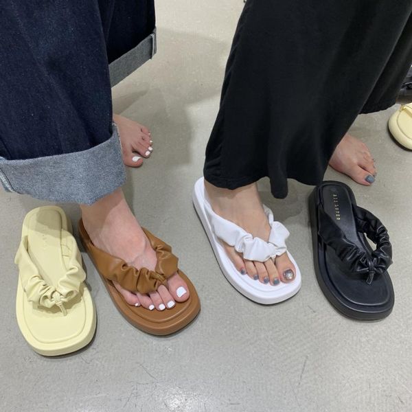 slippers women summer low luxury slides rubber flip flops sliders shoes pantofle shale female beach designer hawaiian 2021, Black
slippers women summer low luxury slides rubber flip flops sliders shoes pantofle shale female beach designer hawaiian 2021, Black
