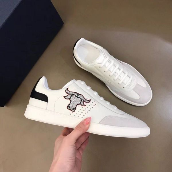 ltaly classic fashion casual shoes patchwork trendy sneakers ladies punk rivet low-men's leather skateboard sports shoe38-45, Black
ltaly classic fashion casual shoes patchwork trendy sneakers ladies punk rivet low-men's leather skateboard sports shoe38-45, Black