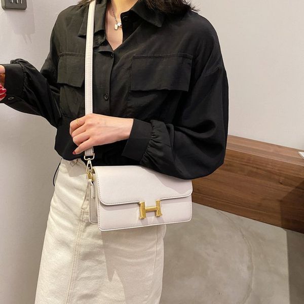 kangkang stewardess temperament 2021 new single shoulder underarm bag fashion messenger chain bag
kangkang stewardess temperament 2021 new single shoulder underarm bag fashion messenger chain bag