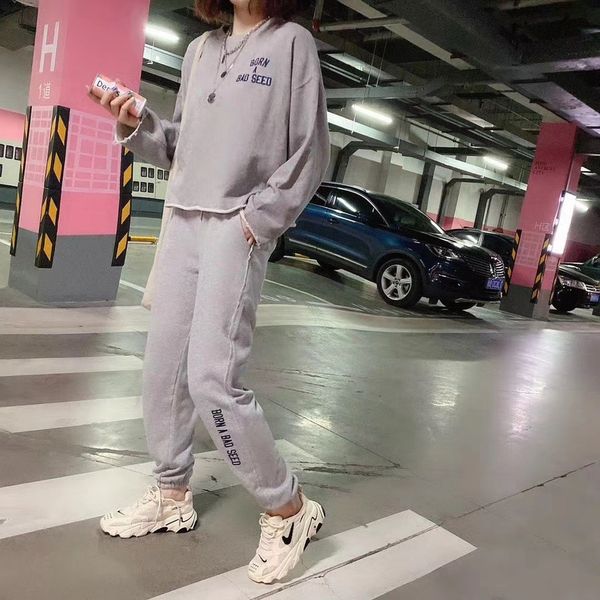 spring and autumn korean women's casual letter embroidery loose woolen sweater sweat two-piece set 2524, Gray
spring and autumn korean women's casual letter embroidery loose woolen sweater sweat two-piece set 2524, Gray
