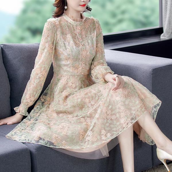 mesh embroidery elegant midi dress 2021 spring vintage 4xl plus size lace floral women bodycon party vestidos casual dresses, Black;gray
mesh embroidery elegant midi dress 2021 spring vintage 4xl plus size lace floral women bodycon party vestidos casual dresses, Black;gray