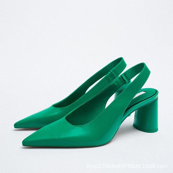 sandals women's shoes black slingback high-heeled temperament retro muller baotou back hollow thick heel
sandals women's shoes black slingback high-heeled temperament retro muller baotou back hollow thick heel