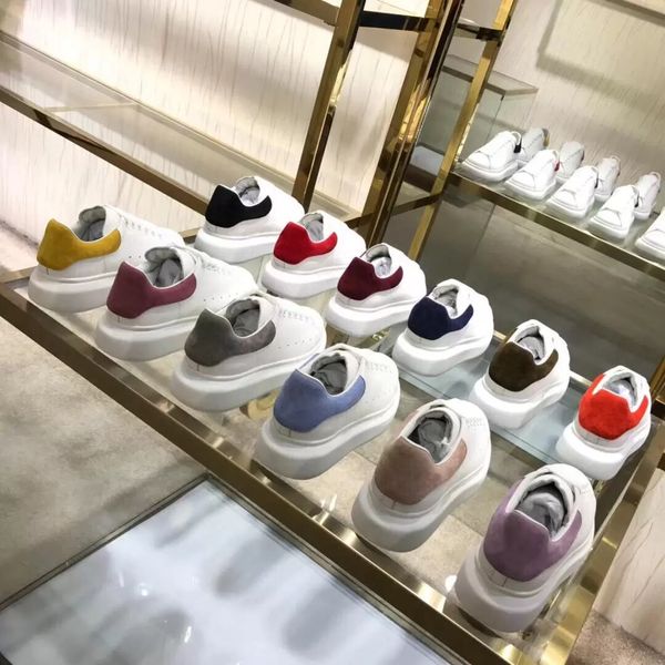 2022 designer casual shoes men women sneaker fashion chaussures shoe beautiful platform sneakers leather solid colors dress large suede trai, Black
2022 designer casual shoes men women sneaker fashion chaussures shoe beautiful platform sneakers leather solid colors dress large suede trai, Black