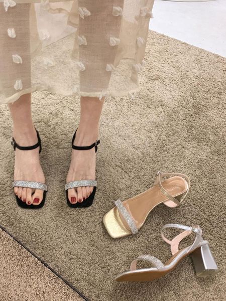 sandals female sandal buckle strap high heels black shoes for women anti-skid 2021 summer all-match girls high-heeled beige fashion
sandals female sandal buckle strap high heels black shoes for women anti-skid 2021 summer all-match girls high-heeled beige fashion