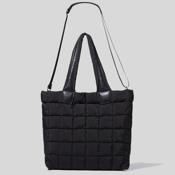 evening bags classic nylon stitch design ladies shoulder bag luxury designer large-capacity casual handbag winter plaid
evening bags classic nylon stitch design ladies shoulder bag luxury designer large-capacity casual handbag winter plaid