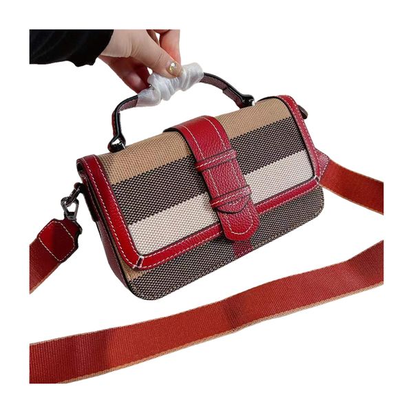 desigtner with brand women shoulder bag same style of catwalk the buckle genuine leather handbags original canvas splicing designer bags for
desigtner with brand women shoulder bag same style of catwalk the buckle genuine leather handbags original canvas splicing designer bags for