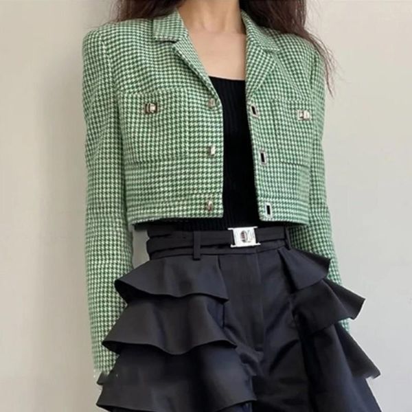 women's jackets luxury designer women vintage houndstooth tweed elegant lapel long sleeve office lady outwear 2021 korean, Black;brown
women's jackets luxury designer women vintage houndstooth tweed elegant lapel long sleeve office lady outwear 2021 korean, Black;brown
