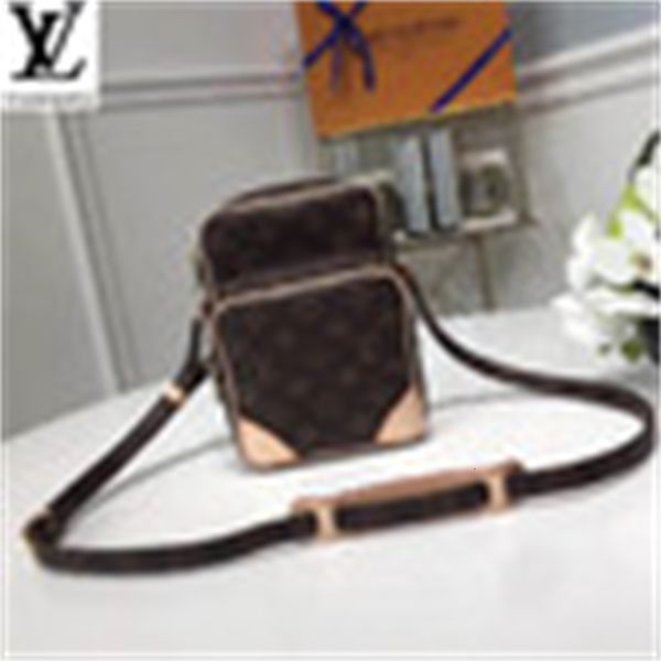 bag evening brand bags shoulder designer body camera luxury handbags u5xf handles m45236 bags totes old cross color reporter bag
bag evening brand bags shoulder designer body camera luxury handbags u5xf handles m45236 bags totes old cross color reporter bag