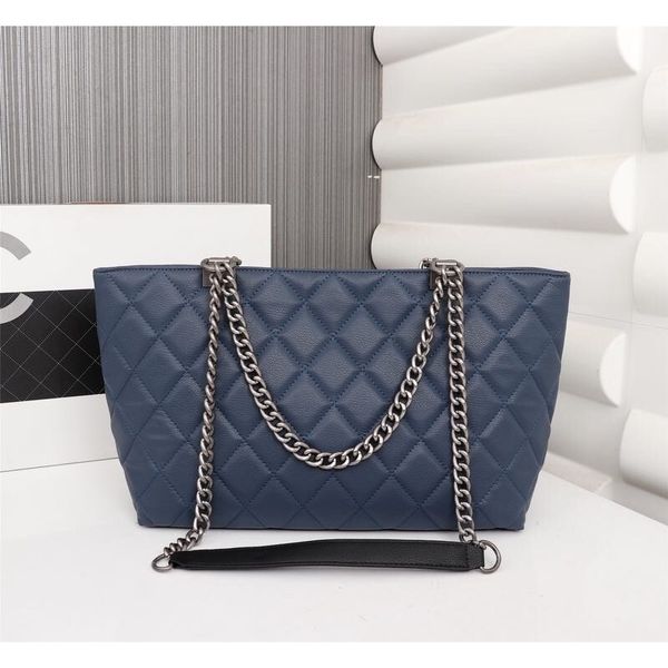 luxurys designers bags classic handbags fashion zipper bag crossbody women tote real leather channel women bags woman shoulder8, Black
luxurys designers bags classic handbags fashion zipper bag crossbody women tote real leather channel women bags woman shoulder8, Black