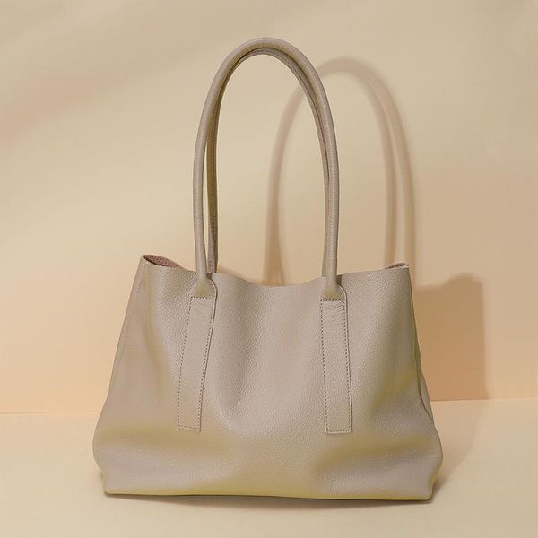 evening bags bag 2021 shoulder leather big female large-capacity soft cowhide simple high-end retro tote
evening bags bag 2021 shoulder leather big female large-capacity soft cowhide simple high-end retro tote