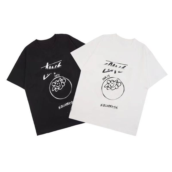 smj 2021 men's loose short sleeve t-shirt letter print 40th anniversary co-brand print parade couple, White;black
smj 2021 men's loose short sleeve t-shirt letter print 40th anniversary co-brand print parade couple, White;black