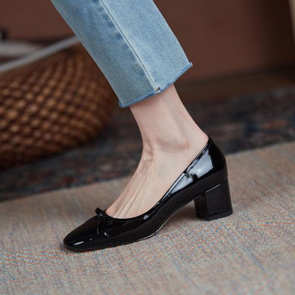 brand ms. genuine leather women shoes fashion ankle glossy cowhide wedding party pumps size 34-43 dress, Black
brand ms. genuine leather women shoes fashion ankle glossy cowhide wedding party pumps size 34-43 dress, Black