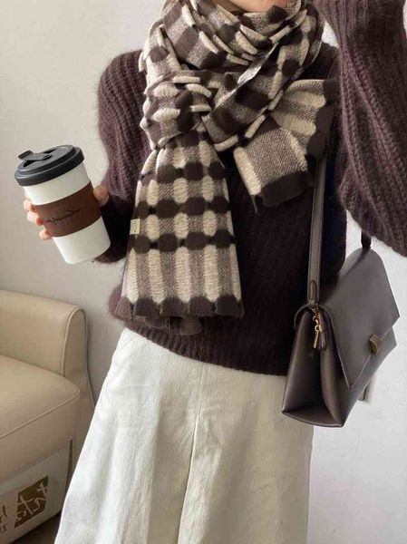 minority thickened plaid scarf female 2021 winter new korean versatile student shawl dual-purpose warm bib female, Blue;gray
minority thickened plaid scarf female 2021 winter new korean versatile student shawl dual-purpose warm bib female, Blue;gray
