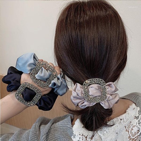 silk large intestine hair ring sen tie head rope female temperament internet celebrities elegant rubber band1
silk large intestine hair ring sen tie head rope female temperament internet celebrities elegant rubber band1