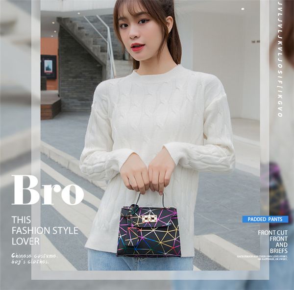designers duffel bags 45cm 55cm luxury large capacity travel sale women men genuine leather shoulder fashion bag carry rivets with lock head
designers duffel bags 45cm 55cm luxury large capacity travel sale women men genuine leather shoulder fashion bag carry rivets with lock head