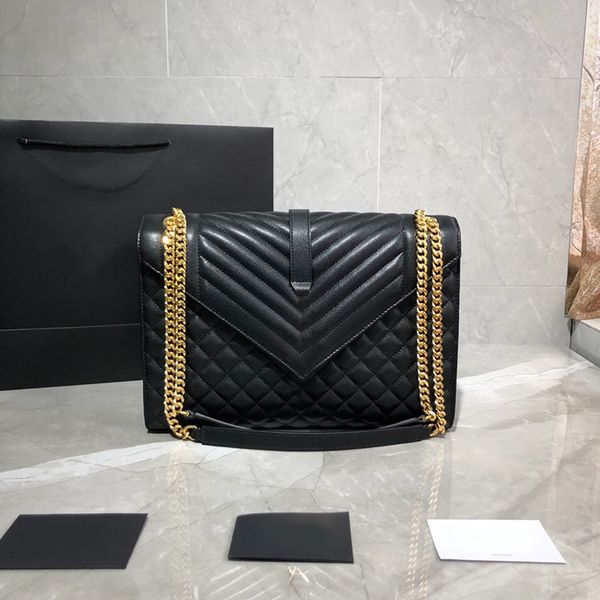 luxury designer handbag latest style women bags shoulder messenger bag imported cowhide caviar wear-resistant texture joker black with gold
luxury designer handbag latest style women bags shoulder messenger bag imported cowhide caviar wear-resistant texture joker black with gold