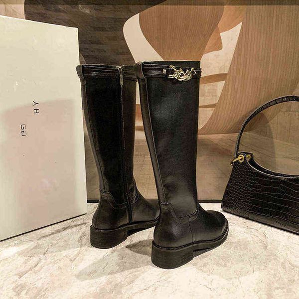 black women's classic leather knee riding boots side zipper metal chain round toes simple fashion style knight booties
black women's classic leather knee riding boots side zipper metal chain round toes simple fashion style knight booties