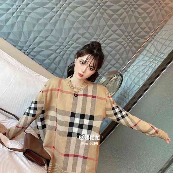 european station bur family color matching knitted sweater 2021 autumn winter new fashion versatile loose thin round neck pullover, White;black
european station bur family color matching knitted sweater 2021 autumn winter new fashion versatile loose thin round neck pullover, White;black
