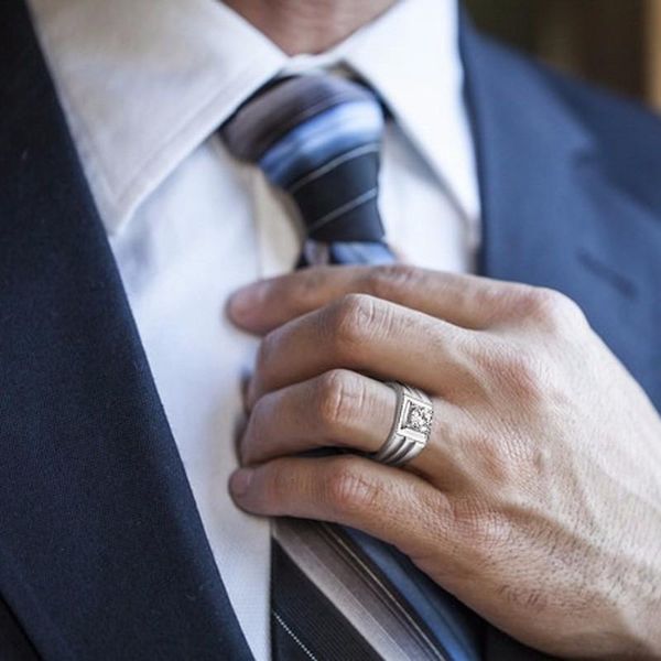 wedding rings silver tone cz engagement stainless steel white stone shank promise ring for men band male jewelry, Slivery;golden
wedding rings silver tone cz engagement stainless steel white stone shank promise ring for men band male jewelry, Slivery;golden