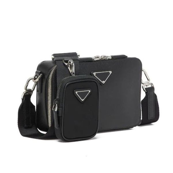 Designer luxuryMessenger bag leather shoulder bags small wallet fashion designer mens backpack high quality handbag coin purse 070
Designer luxuryMessenger bag leather shoulder bags small wallet fashion designer mens backpack high quality handbag coin purse 070