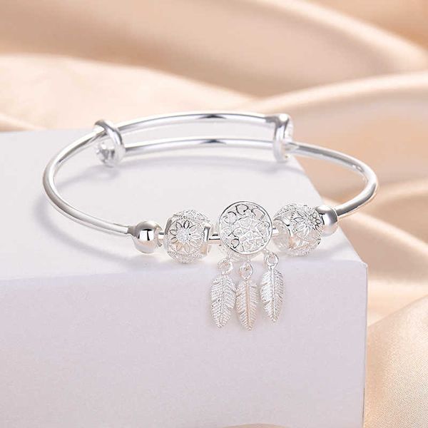 925 silver plated bangles with leaf design adjustable size bracelets jewelry for women, Black
925 silver plated bangles with leaf design adjustable size bracelets jewelry for women, Black