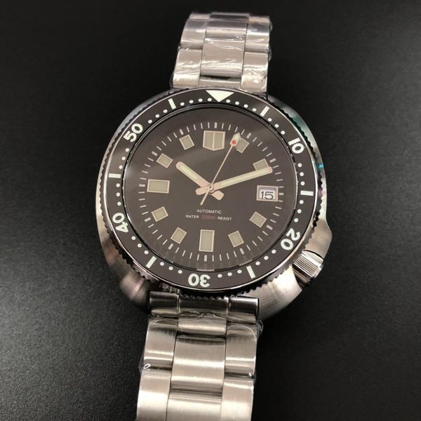 wristwatches 2021 steeldive luxury 200m diver watc 1970 abalone watch men nh35 movement without logo, Slivery;brown
wristwatches 2021 steeldive luxury 200m diver watc 1970 abalone watch men nh35 movement without logo, Slivery;brown