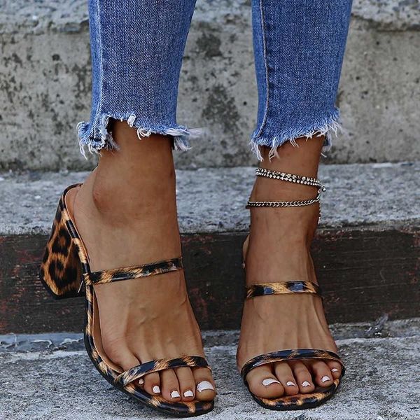 fashion summer style buckle with square head thick heel leopard all-match slippers simple net sandals for women, Black
fashion summer style buckle with square head thick heel leopard all-match slippers simple net sandals for women, Black
