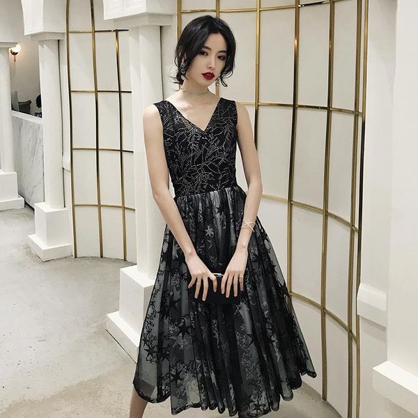 v-neck lady lace ball gown dresses off shoulder mid-length skirt oversize 3xl summer banquet evening dress vestido ethnic clothing, Red
v-neck lady lace ball gown dresses off shoulder mid-length skirt oversize 3xl summer banquet evening dress vestido ethnic clothing, Red