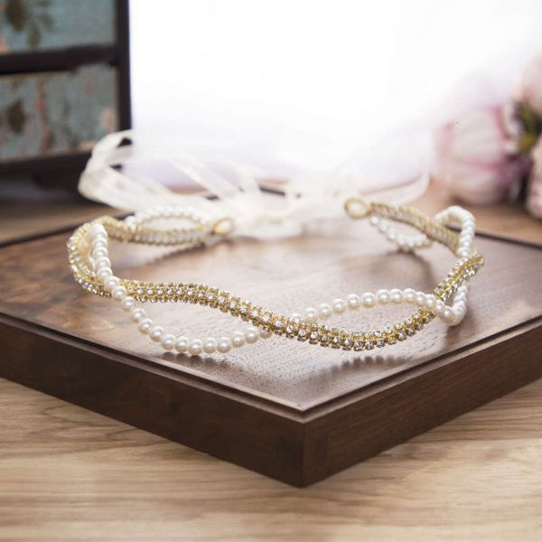 bride's golden temperament hair ornament exquisite elegant wind beautiful pearl headdress wedding ornament, Slivery;golden
bride's golden temperament hair ornament exquisite elegant wind beautiful pearl headdress wedding ornament, Slivery;golden
