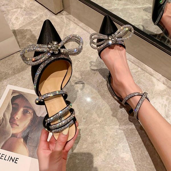 sandals 2021 spring women slippers rhinestone bling bow design ankle strap pointed toe crystal shining shoes woman size, Black
sandals 2021 spring women slippers rhinestone bling bow design ankle strap pointed toe crystal shining shoes woman size, Black