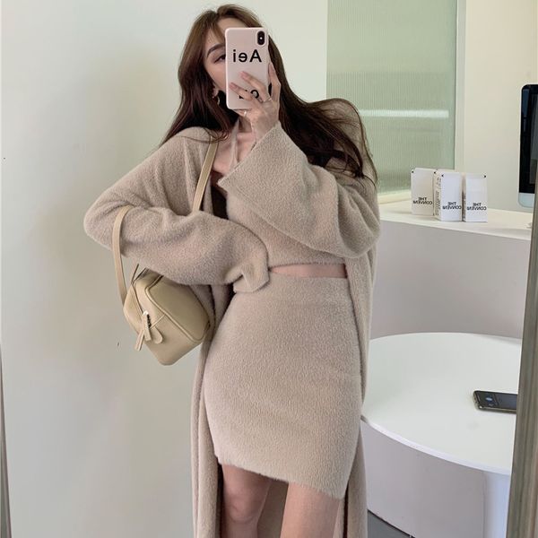 autumn and winter of women 3 piece defines fashion long solid cardigan jacket mesh vest + bodycon pencil skirt suits eqjy, Black
autumn and winter of women 3 piece defines fashion long solid cardigan jacket mesh vest + bodycon pencil skirt suits eqjy, Black