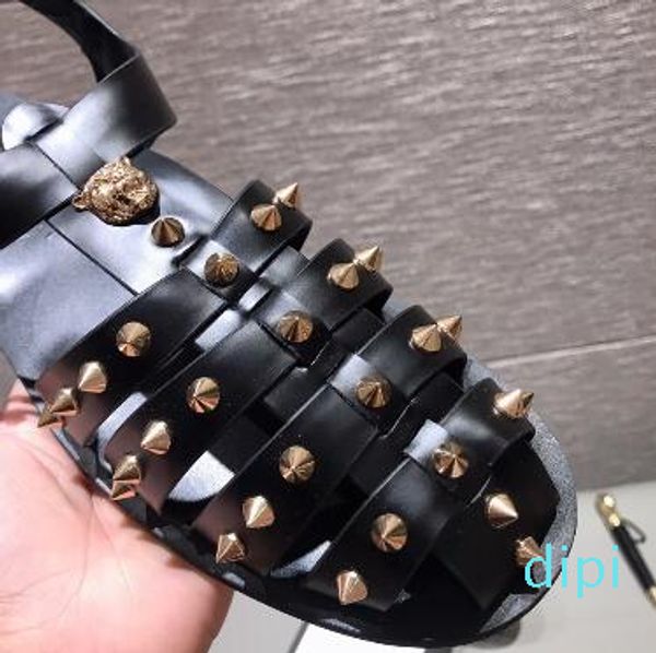 wholesale-2019 designer sandals new high-end brand casual decoration fashion men's shoes 38-46 factory direct sales, Black
wholesale-2019 designer sandals new high-end brand casual decoration fashion men's shoes 38-46 factory direct sales, Black