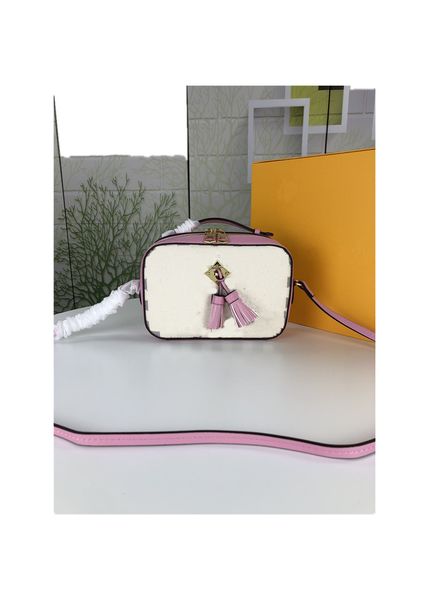 2021 soho disco shoulder bags women handbags fringed messenger bag wallet crossbody totes
2021 soho disco shoulder bags women handbags fringed messenger bag wallet crossbody totes