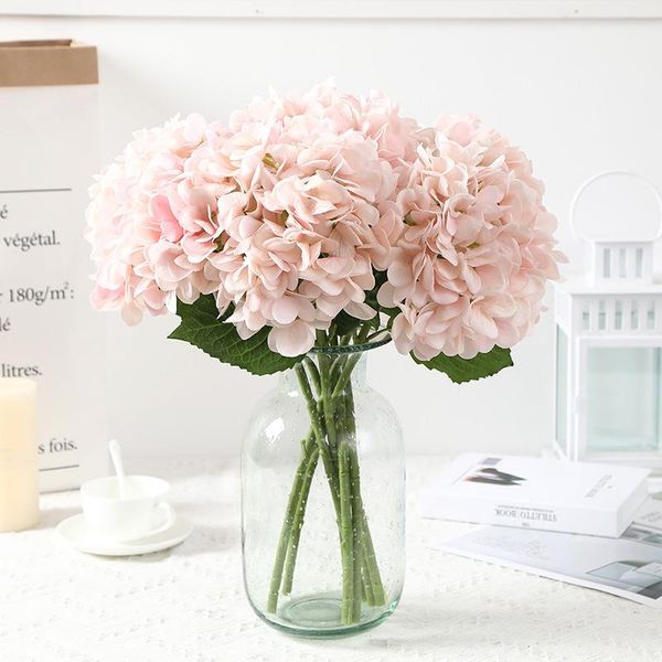 simulated silk flower petals round wedding decoration props hydrangea artificial flowers plants home decor vase decorative & wreaths
simulated silk flower petals round wedding decoration props hydrangea artificial flowers plants home decor vase decorative & wreaths